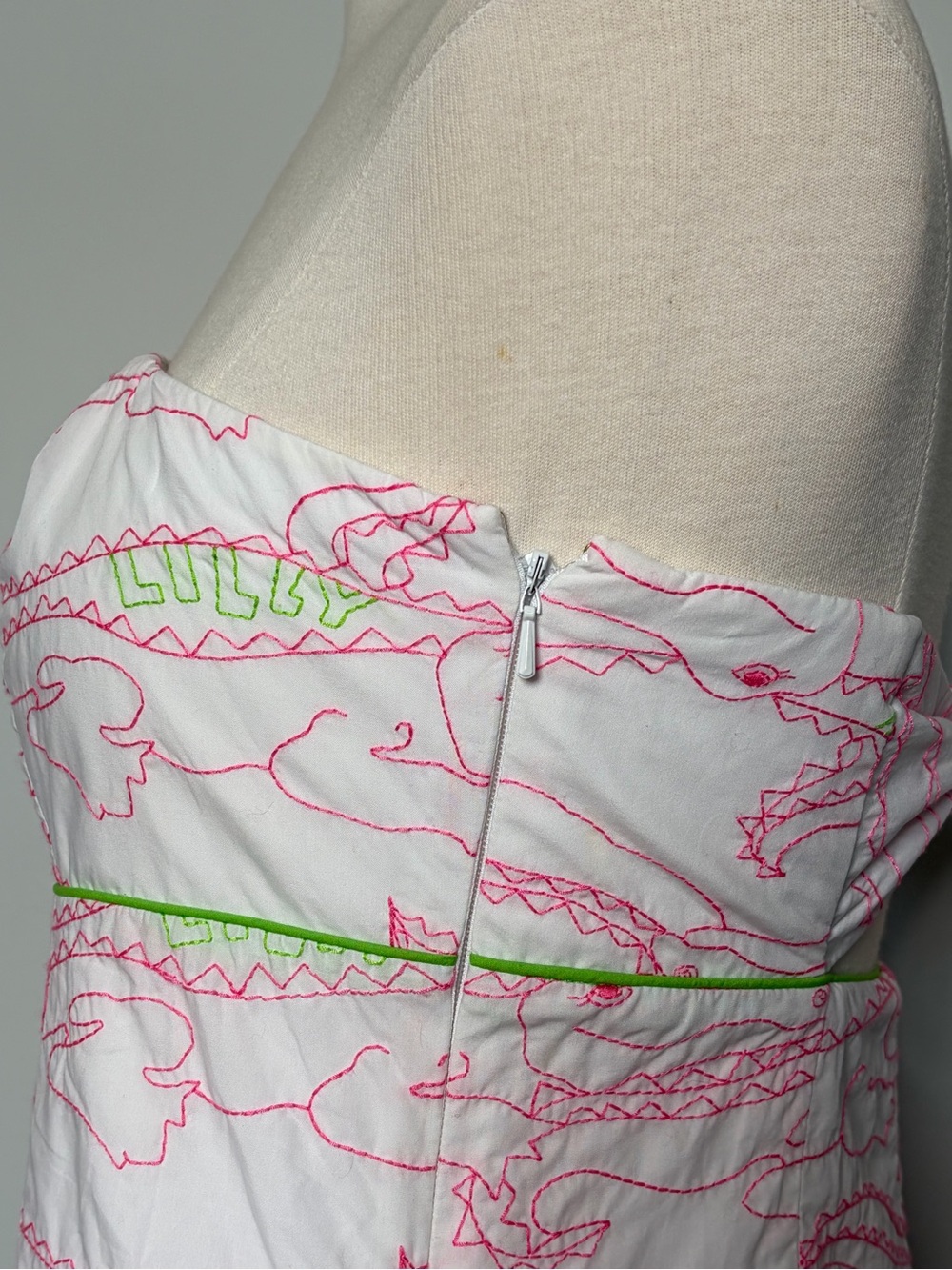Lilly Pulitzer Franco Alligator Growl Embroidered Strapless Dress, size 6 - Picture 4 of 10